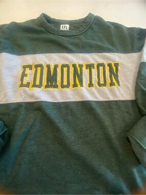 Edmonton CFL sweatshirt size Large
